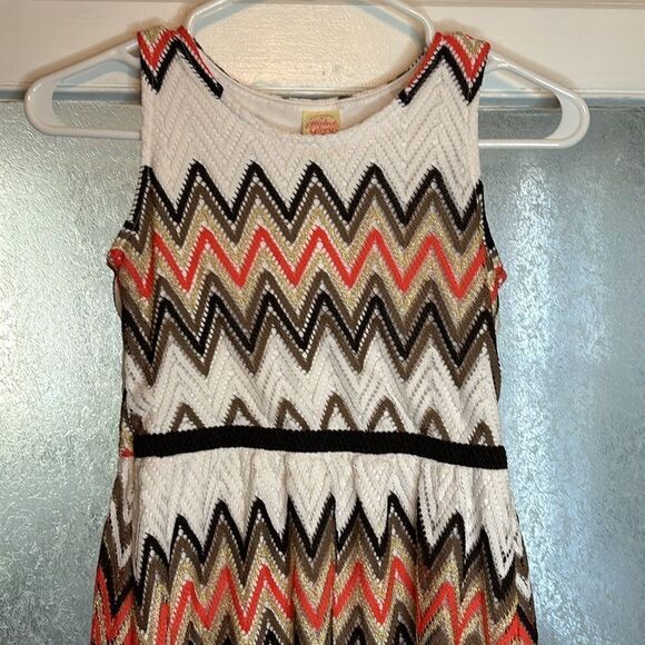 Faded Glory Girl’s Orange and White Chevron Printed Hi Lo Dress L 10-12 - Picture 2 of 6